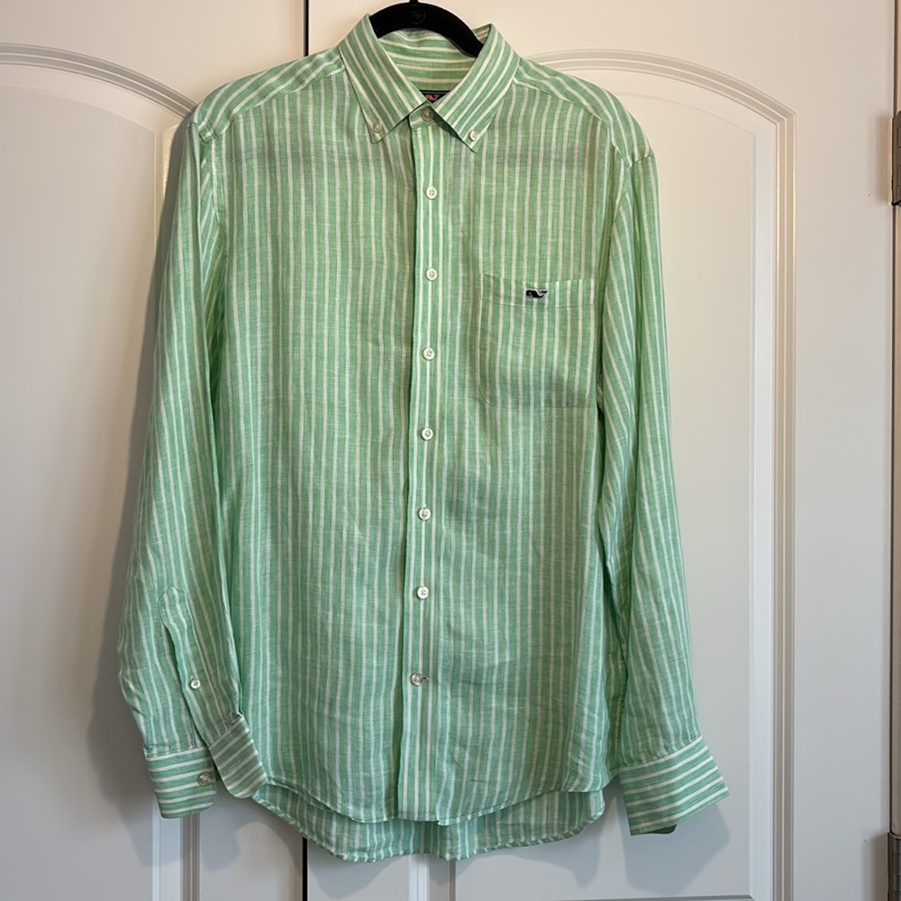 Vineyard Vines Men’s Classic Fit Tucker Shirt